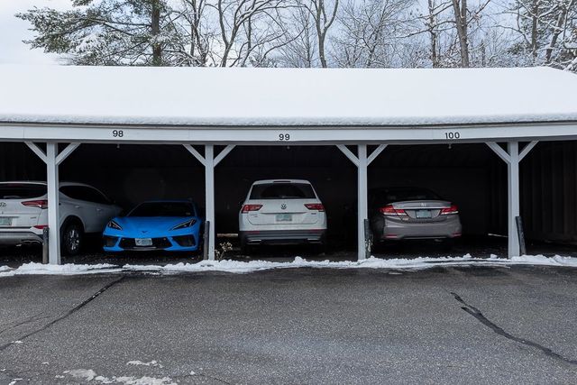 3 Northbrook Dr Unit 307, Manchester, NH 03102