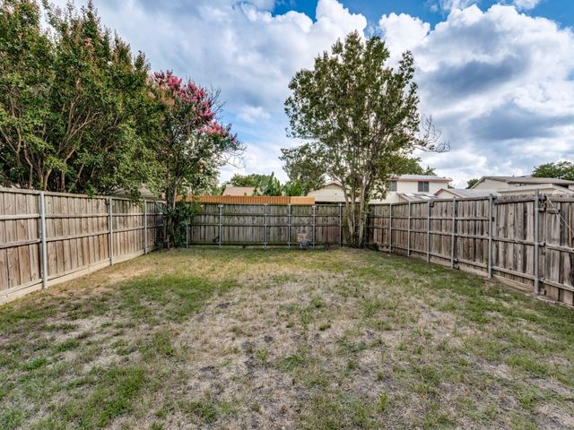 2018 Vail Drive, Garland, TX 75044