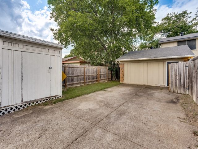 2018 Vail Drive, Garland, TX 75044