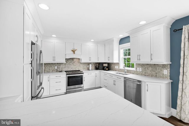 340 WISSLER WAY, Landisville, PA 17538