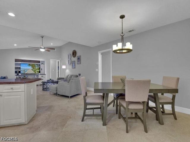 11481 Bent Pine DR, Fort Myers, FL 33913