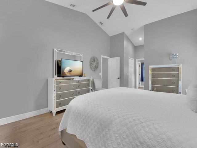 11481 Bent Pine DR, Fort Myers, FL 33913