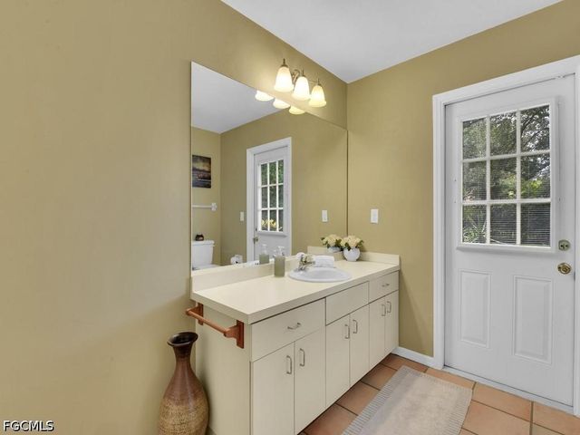 11481 Bent Pine DR, Fort Myers, FL 33913