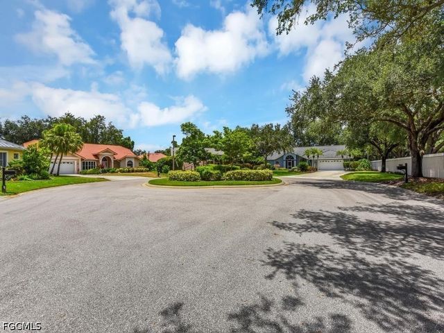 11481 Bent Pine DR, Fort Myers, FL 33913