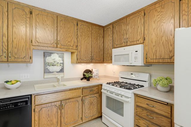 6022 114th Place N, Champlin, MN 55316
