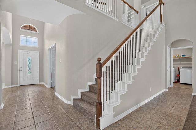 7724 Brook Meadow Lane, Fort Worth, TX 76133