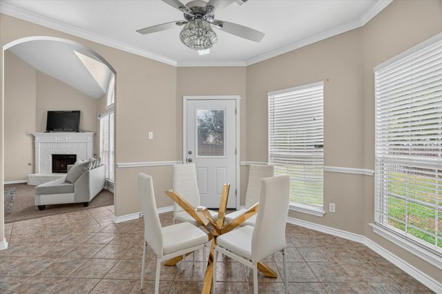 7724 Brook Meadow Lane, Fort Worth, TX 76133