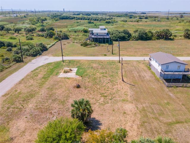 3925 El Lago Street, Galveston, TX 77554