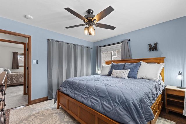 2365 S Green Links DRIVE, West Allis, WI 53227