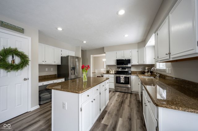 13135 Player Circle, Carmel, IN 46033