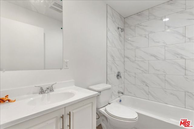 791 E 41st Street, Los Angeles, CA 90011