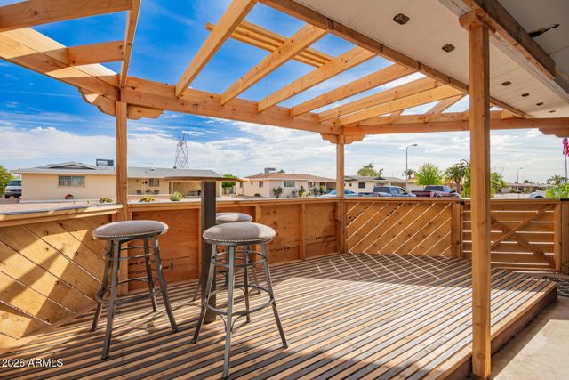 5422 E DES MOINES Street, Mesa, AZ 85205