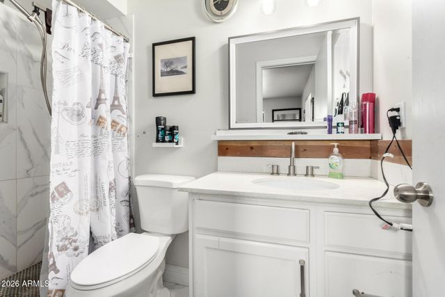 5422 E DES MOINES Street, Mesa, AZ 85205