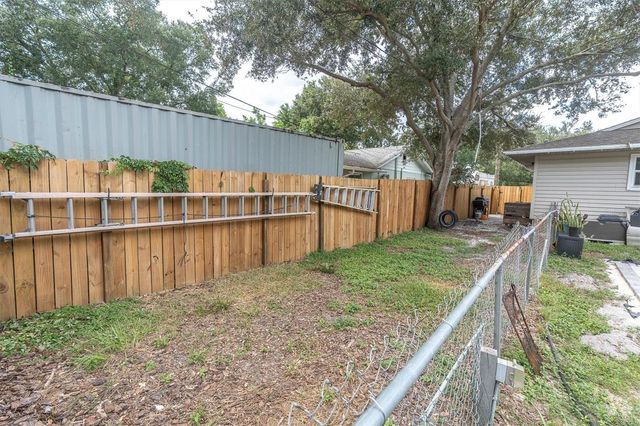 4946 41ST AVENUE N, St Petersburg, FL 33709
