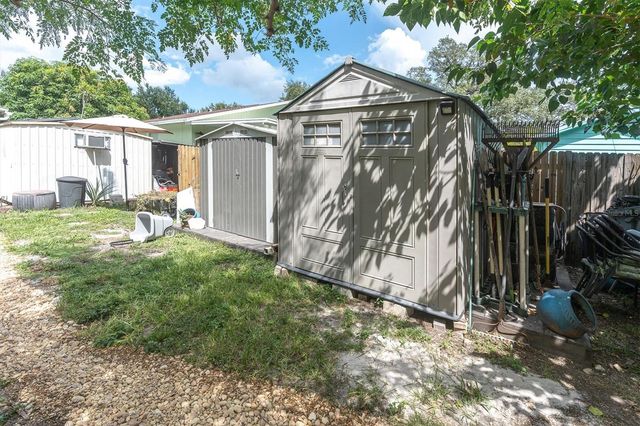 4946 41ST AVENUE N, St Petersburg, FL 33709