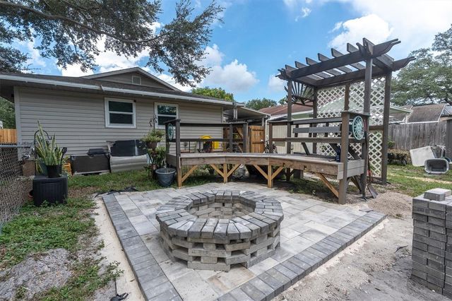 4946 41ST AVENUE N, St Petersburg, FL 33709