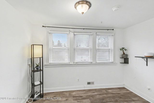 1629 N Genesee Drive, Lansing, MI 48915