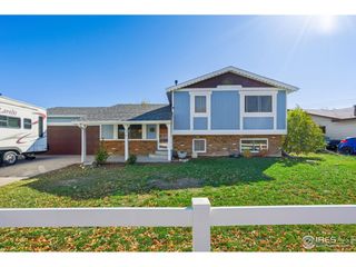 974 S Dotsero Dr, Loveland, CO 80537