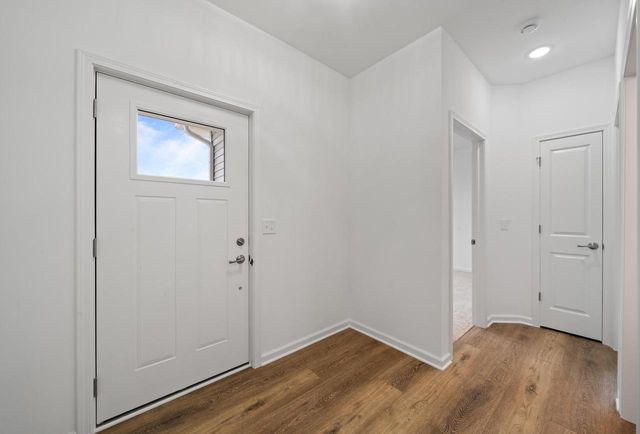210 Linden LANE, Delavan, WI 53115