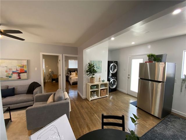 4409 E 10th Street, Long Beach, CA 90804