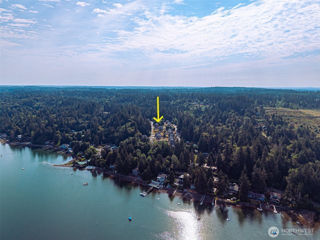 80 E Ellinor Peak Place, Belfair, WA 98528