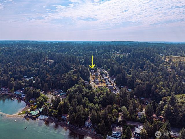 80 E Ellinor Peak Place, Belfair, WA 98528