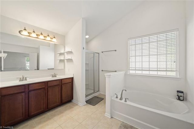 2576 Viola Court, Winston-salem, NC 27127