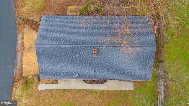 8229 FORT SMALLWOOD RD, Baltimore, MD 21226