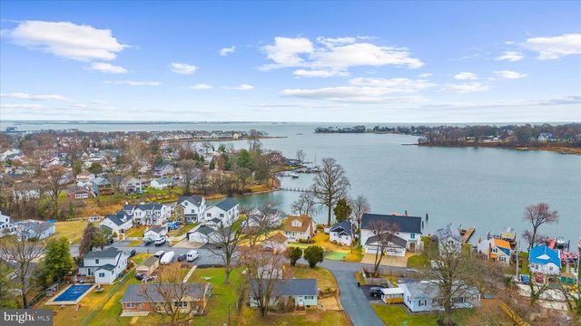 8229 FORT SMALLWOOD RD, Baltimore, MD 21226