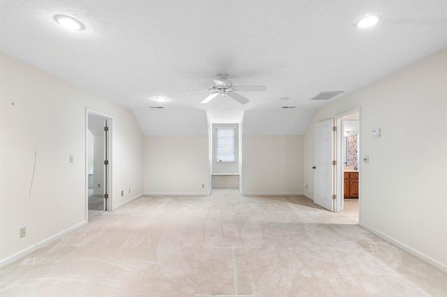 308 LAKE CIR, Bolivar, TN 38008