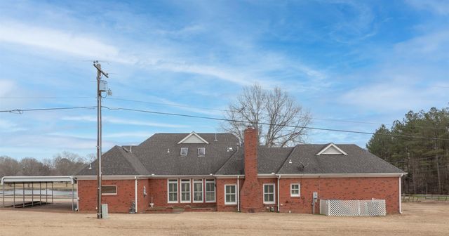 308 LAKE CIR, Bolivar, TN 38008