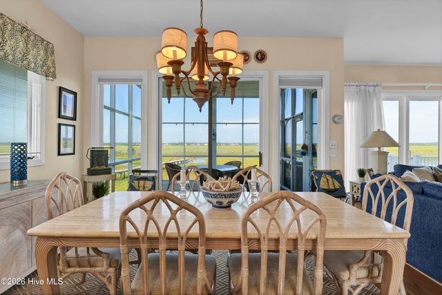 2515 N Lumina Avenue N, Wrightsville Beach, NC 28480