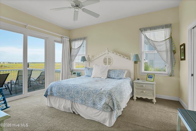 2515 N Lumina Avenue N, Wrightsville Beach, NC 28480