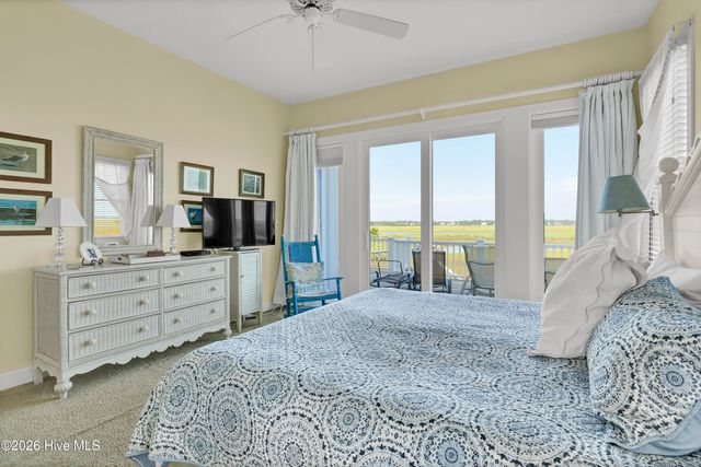 2515 N Lumina Avenue N, Wrightsville Beach, NC 28480