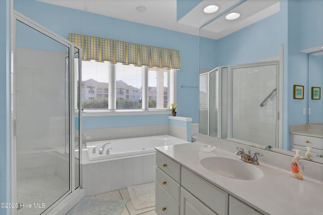 2515 N Lumina Avenue N, Wrightsville Beach, NC 28480