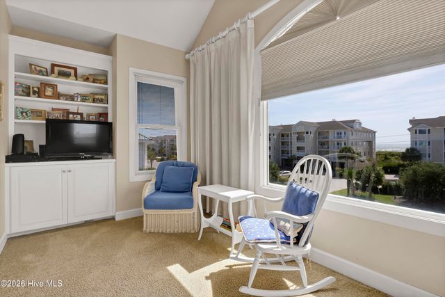 2515 N Lumina Avenue N, Wrightsville Beach, NC 28480