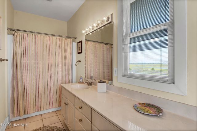 2515 N Lumina Avenue N, Wrightsville Beach, NC 28480
