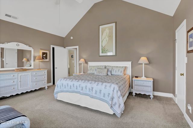 2515 N Lumina Avenue N, Wrightsville Beach, NC 28480