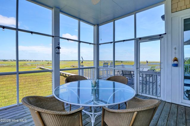 2515 N Lumina Avenue N, Wrightsville Beach, NC 28480
