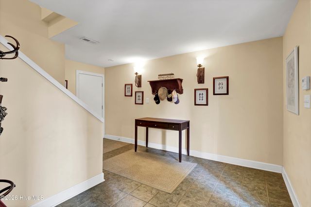 2515 N Lumina Avenue N, Wrightsville Beach, NC 28480
