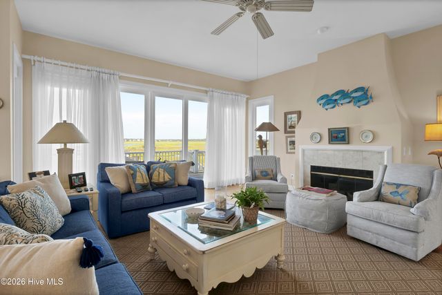 2515 N Lumina Avenue N, Wrightsville Beach, NC 28480