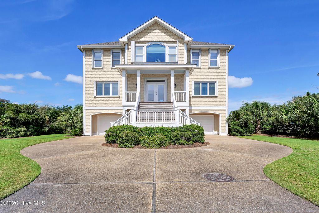 2515 N Lumina Avenue N, Wrightsville Beach, NC 28480