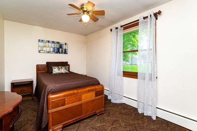 118 Bruce Rd, Walpole, MA 02081