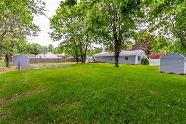 118 Bruce Rd, Walpole, MA 02081