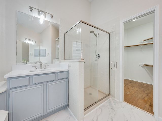 214 Jennifer Lane, Arlington, TX 76002