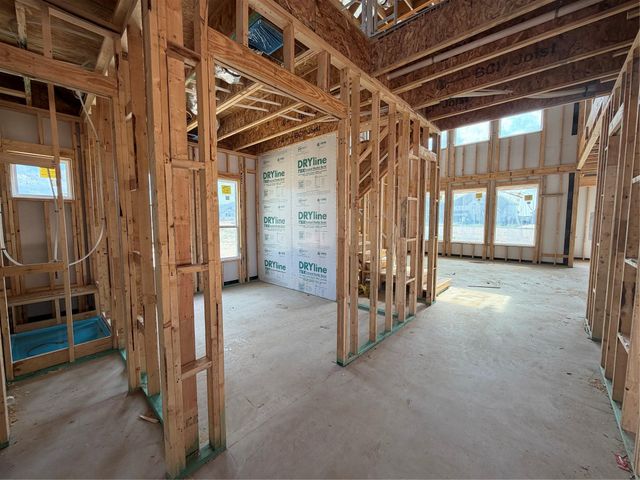 121 Clancy DR, Liberty Hill, TX 78642