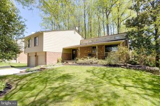 9615 TINSMITH LN, Burke, VA 22015