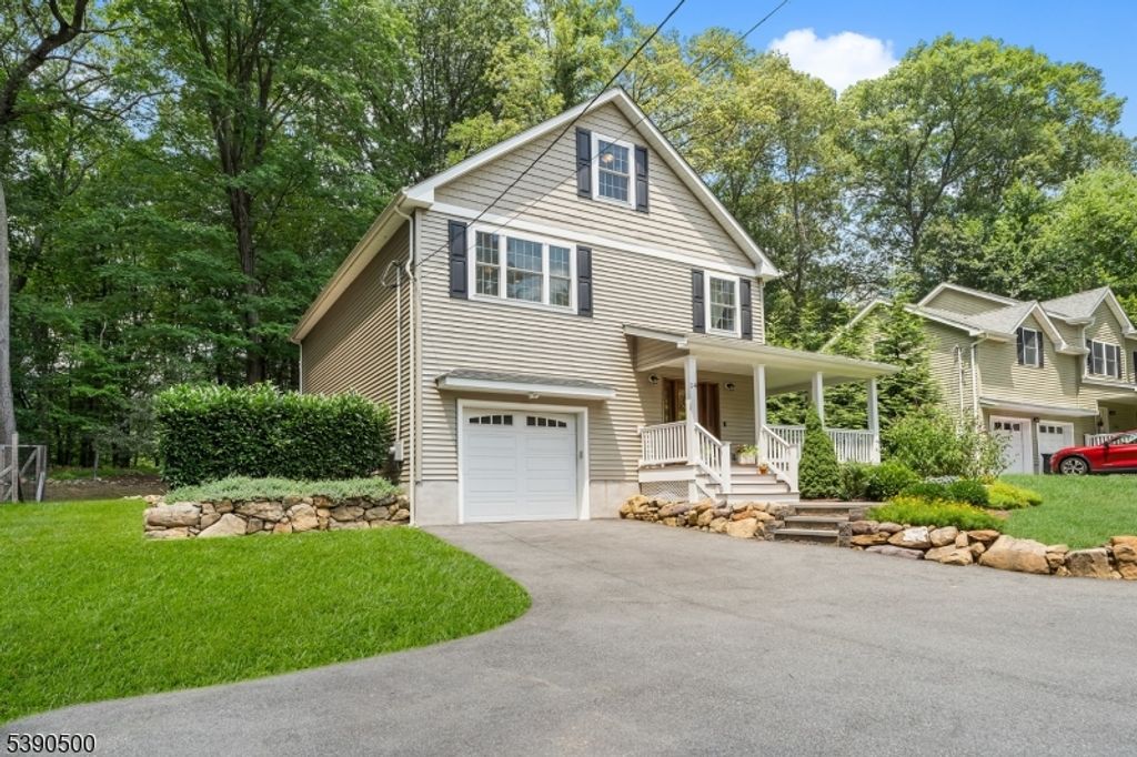 14 Wildwood Ter, Denville Twp., NJ 07834