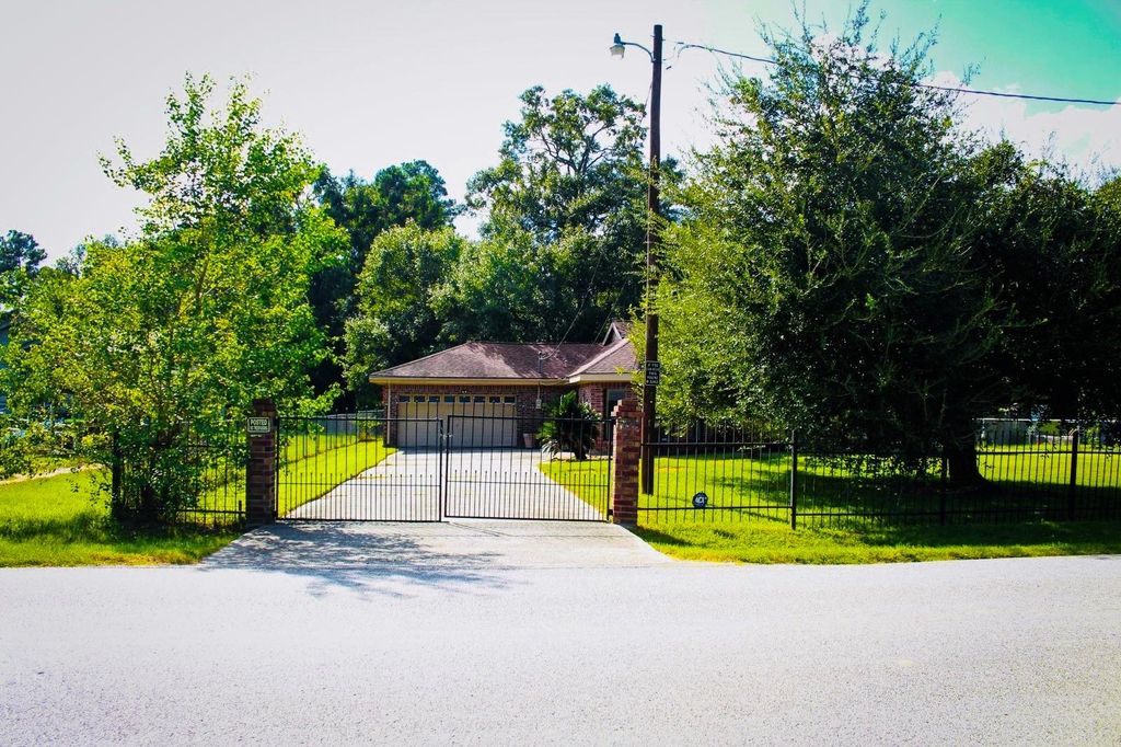 21106 Ferne Leaf Drive, Porter, TX 77365