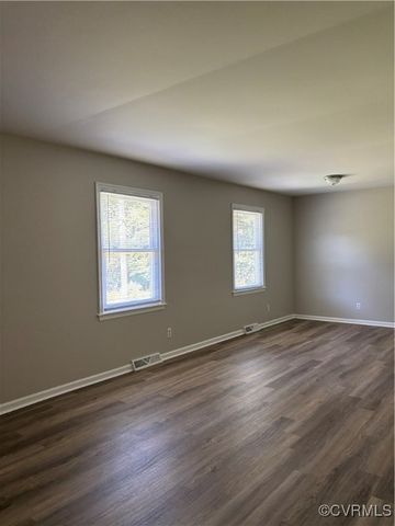 2921 Dupuy Rd, Petersburg, VA 23803